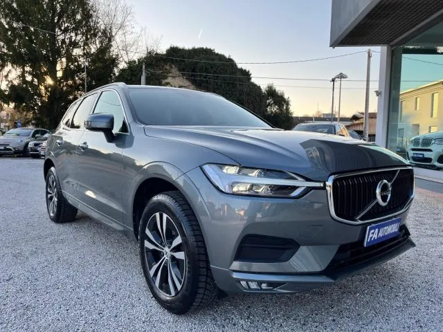 Volvo XC60 B4 (d) AWD Geartronic Momentum Pro - Foto 4