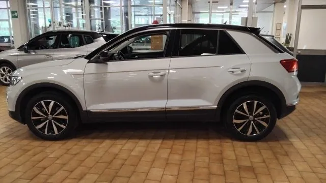 Volkswagen T-ROC T-Roc 1.0 TSI 115CV Style BMT - Foto 4