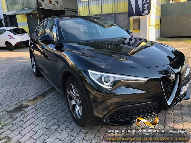 Alfa Romeo Stelvio Stelvio 2.2 T.diesel 190 CV AT8 Q4 Bus. - Foto 2
