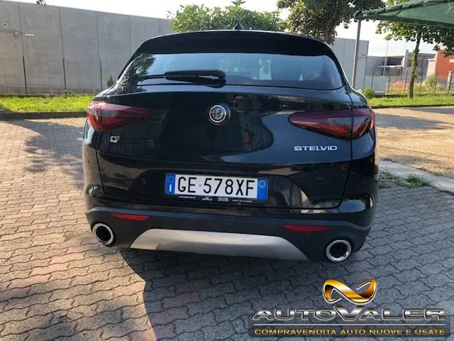 Alfa Romeo Stelvio Stelvio 2.2 T.diesel 190 CV AT8 Q4 Bus. - Foto 5