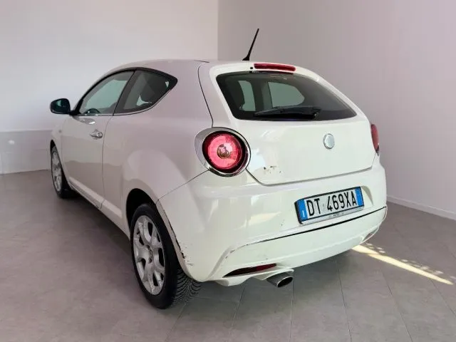Alfa Romeo MiTo MiTo 1.4 78 CV Distinctive - Foto 9