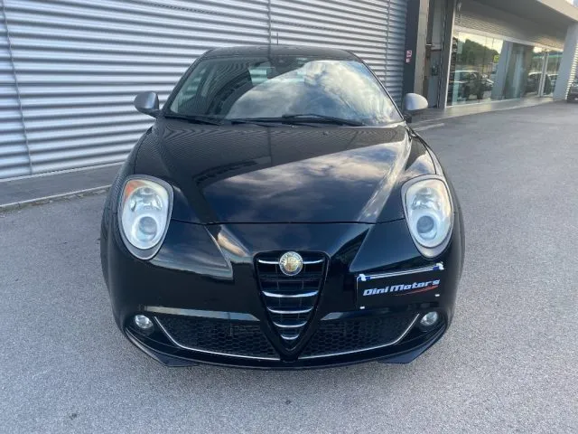 Alfa Romeo MiTo MiTo 1.3 JTDm-2 95 CV S&S Distinctive - Foto 2