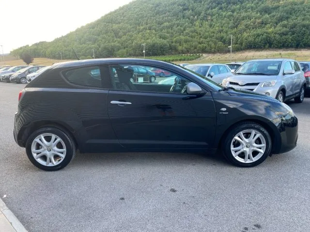 Alfa Romeo MiTo MiTo 1.3 JTDm-2 95 CV S&S Distinctive - Foto 4