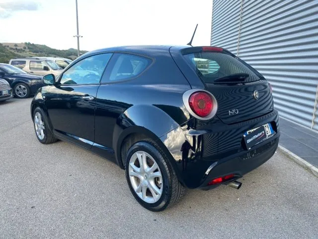Alfa Romeo MiTo MiTo 1.3 JTDm-2 95 CV S&S Distinctive - Foto 7