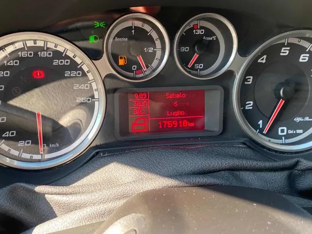 Alfa Romeo MiTo Quadrifoglio Sport Plus - Foto 7