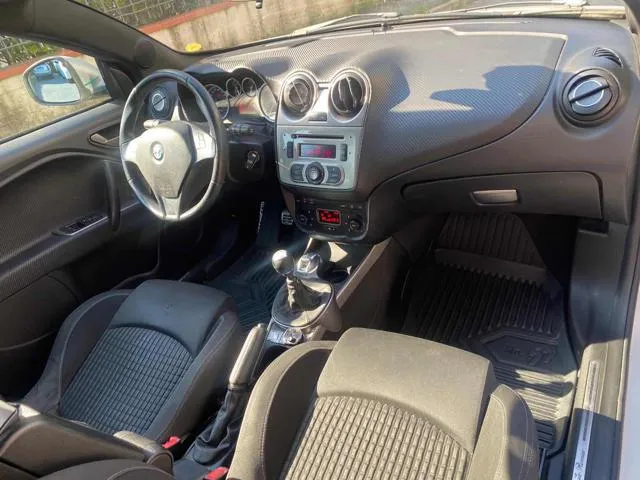 Alfa Romeo MiTo Quadrifoglio Sport Plus - Foto 9