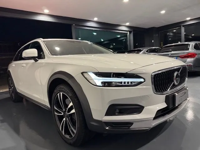 Volvo v90 Cross Country B4 (d) 197CV AWD Geatronic Business Pro Line - Foto 3