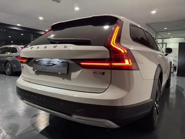 Volvo v90 Cross Country B4 (d) 197CV AWD Geatronic Business Pro Line - Foto 6