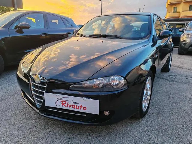 Alfa Romeo 147 147 1.6 16V TS 105 CV 5p. Progression - Foto 3