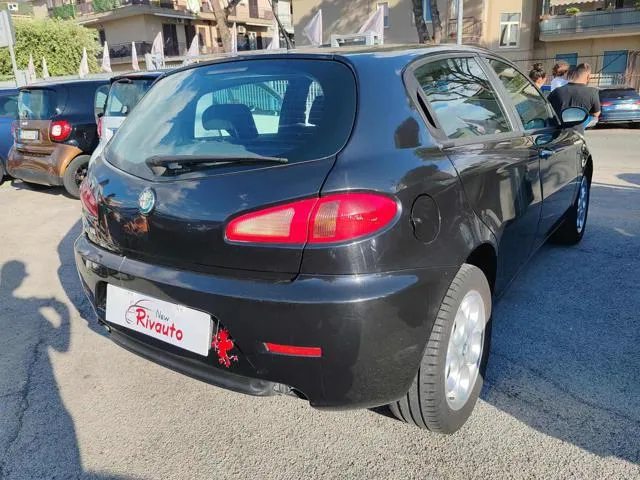 Alfa Romeo 147 147 1.6 16V TS 105 CV 5p. Progression - Foto 7
