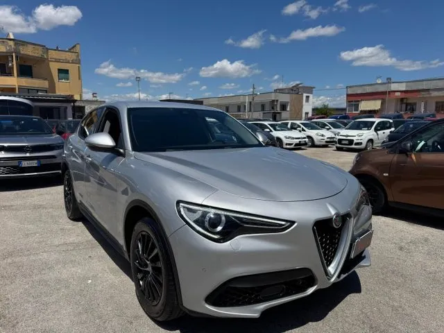 Alfa Romeo Stelvio Stelvio 2.2 T.diesel 160CV AT8 RWD Bus. - Foto 4