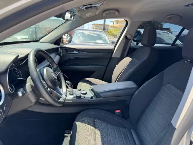 Alfa Romeo Stelvio Stelvio 2.2 T.diesel 160CV AT8 RWD Bus. - Foto 12