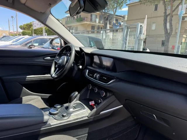 Alfa Romeo Stelvio Stelvio 2.2 T.diesel 160CV AT8 RWD Bus. - Foto 14