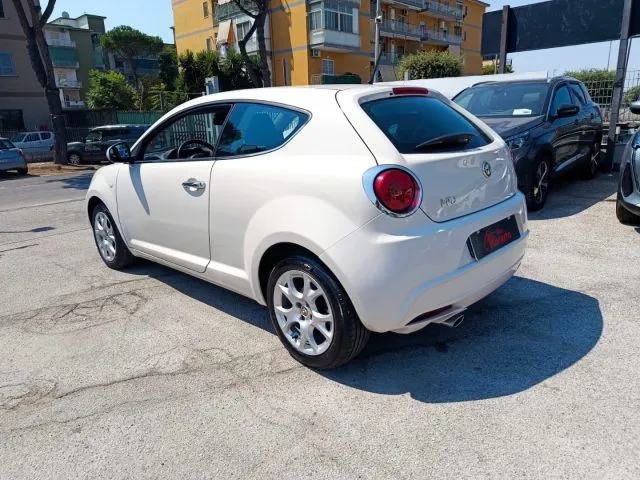 Alfa Romeo MiTo MiTo 1.4 T 120 CV GPL Distinctive - Foto 5