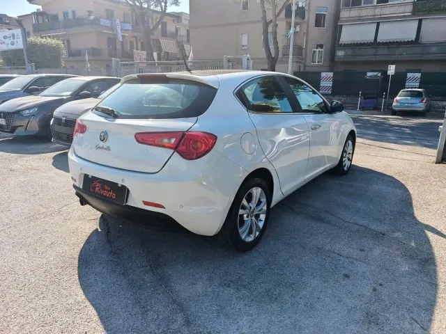 Alfa Romeo Giulietta Giulietta 1.6 JTDm-2 105 CV Distinctive - Foto 4
