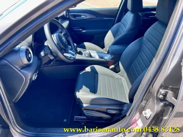 Alfa Romeo Tonale 1.5 130 CV MHEV TCT7 Sprint - Foto 5