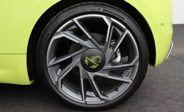 Abarth 500e Scorpionissima JBL Premium Tetto Panoramico - Foto 10