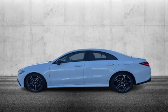 Mercedes-Benz CLA 220 d Automatic AMG Line Premium - Foto 6