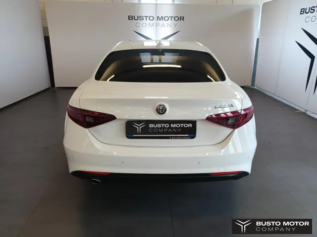 Alfa Romeo Giulia 2.2 Turbodiesel 150 CV Super auto - Foto 5