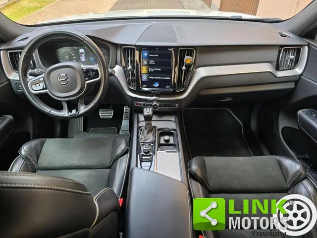 Volvo XC60 2.0 AWD 190 CV Automatic R Design 4x4 - Foto 5