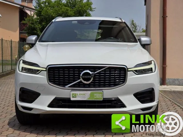 Volvo XC60 2.0 AWD 190 CV Automatic R Design 4x4 - Foto 9