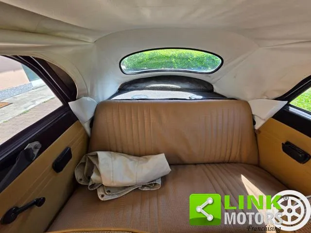 Volkswagen Maggiolone 1303 Cabriolet - Foto 5