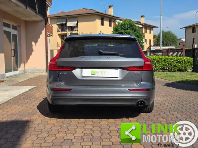 Volvo V60 2.0 D3 150 CV Automatic Business - Foto 2