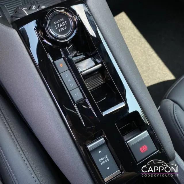 Alfa Romeo Junior SPECIALE 1.2 136 CV Hybrid eDCT6 - Foto 14