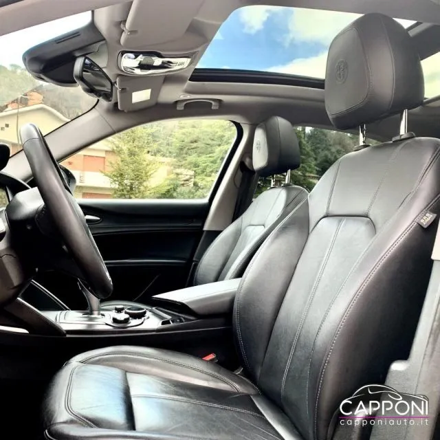 Alfa Romeo Stelvio Stelvio 2.2 T.diesel 180 CV AT8 Q4 Bus. - Foto 7