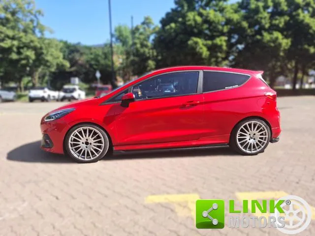 Ford Fiesta 1.5 Ecoboost 200 CV 3 porte ST - Foto 1