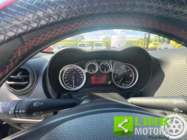Alfa Romeo MiTo MiTo 1.6 JTDm-2 S&S Dist. Sport Pack - Foto 5