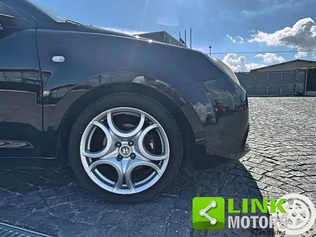 Alfa Romeo MiTo MiTo 1.6 JTDm-2 S&S Dist. Sport Pack - Foto 7