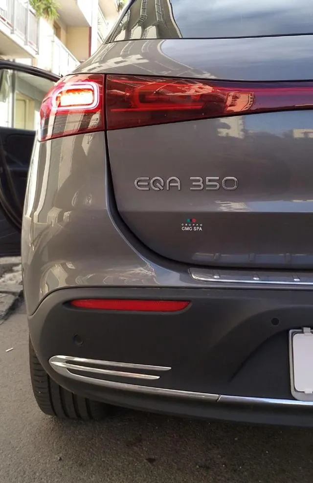 Mercedes-Benz EQA 350 4Matic AMG Line Advanced - Foto 7