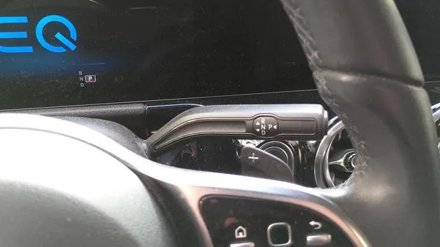 Mercedes-Benz EQA 350 4Matic AMG Line Advanced - Foto 13
