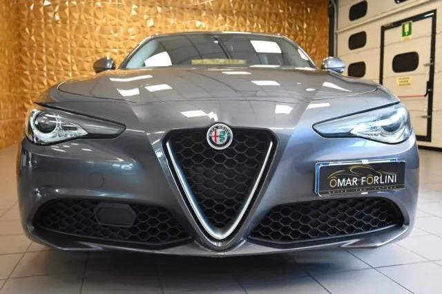 Alfa Romeo Giulia 2.2 TURBODIESEL 150CV AT8 EXECUTIVE NAVI 18