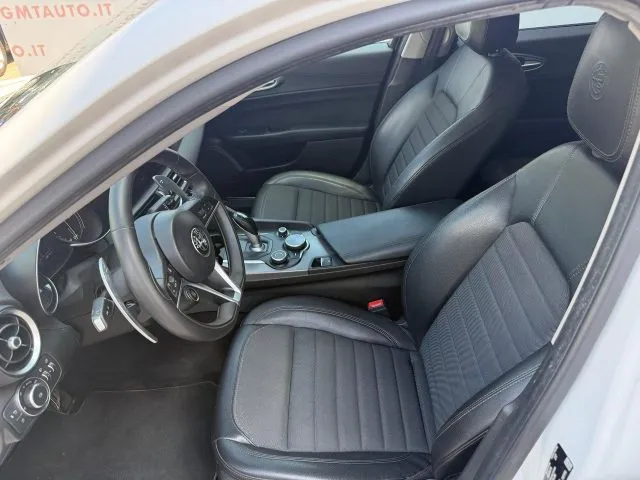 Alfa Romeo Giulia 2.2 190CV SUPER EXECUTIVE CERCHI 18