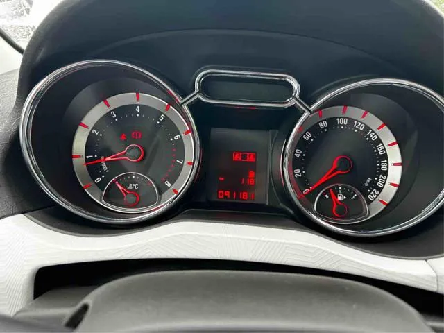Opel Adam Adam 1.2 70 CV Glam - Foto 7