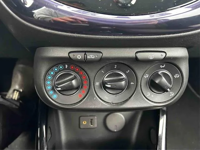 Opel Adam Adam 1.2 70 CV Glam - Foto 13
