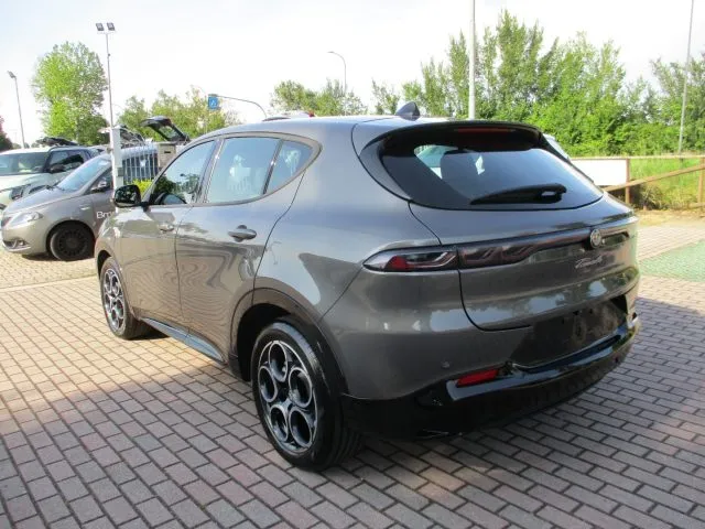 Alfa Romeo Tonale 1.5 130 CV MHEV TCT7 Sprint - CarPlay/360/Matrix - Foto 4