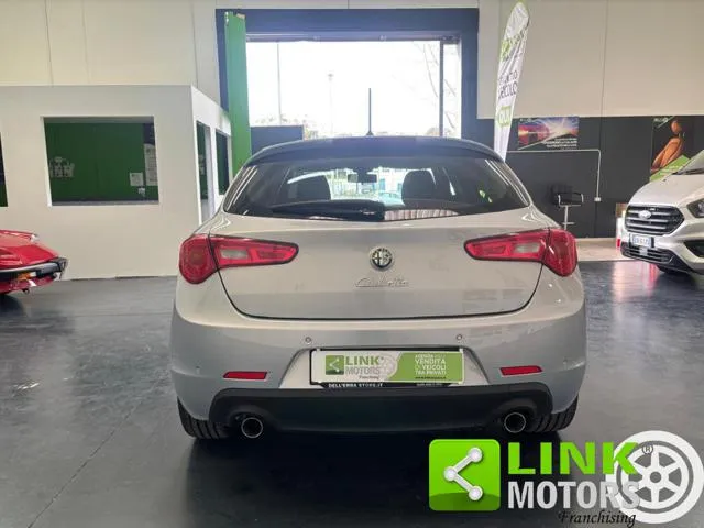 Alfa Romeo Giulietta Giulietta 2.0 JTDm-2 150 CV Distinctive - Foto 4