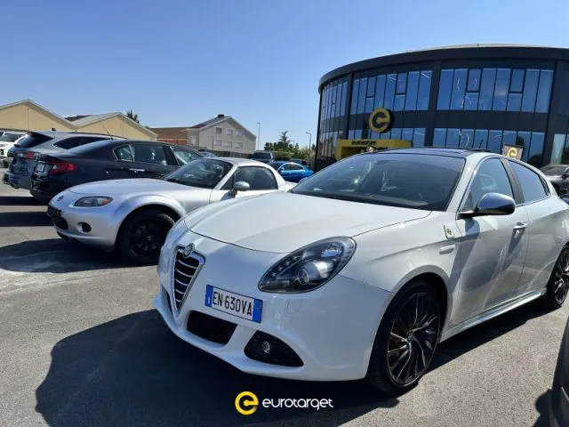Alfa Romeo Giulietta Giulietta 1750 TBi Quadrifoglio Verde - Foto 1