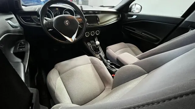 Alfa Romeo Giulietta Giulietta 1.4 Turbo 120 CV Progression - Foto 8