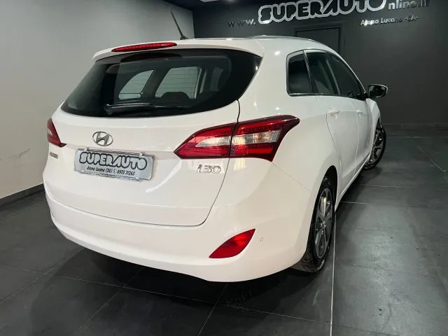 Hyundai i30 Wagon 1.6 CRDi Comfort - Foto 5