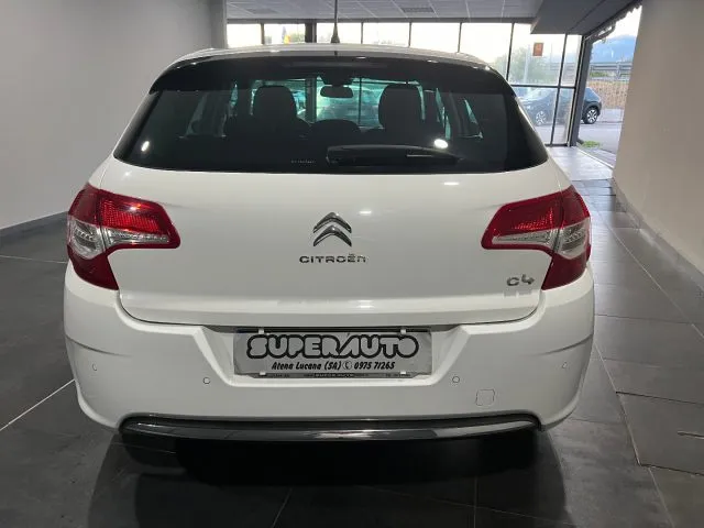 Citroen C4 1.6 HDi 90 Seduction - Foto 5