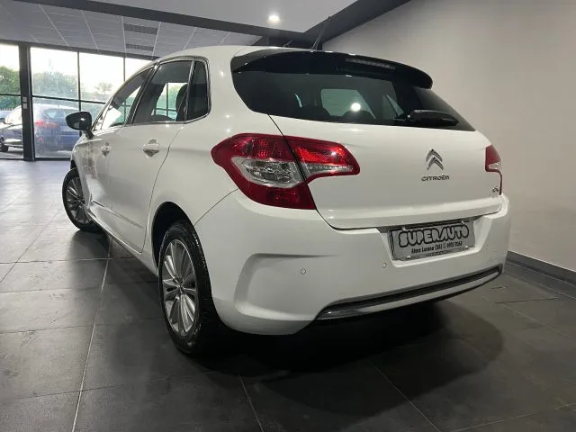 Citroen C4 1.6 HDi 90 Seduction - Foto 6