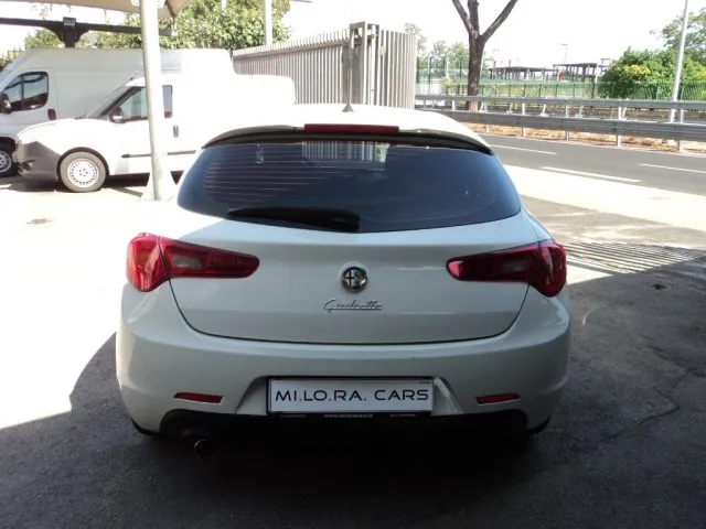 Alfa Romeo Giulietta Giulietta 1.6 JTDm-2 105 CV Exclusive - Foto 3