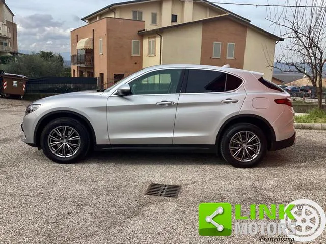 Alfa Romeo Stelvio Stelvio 2.2 T.diesel 210 CV AT8 Q4 Bus. - Foto 8