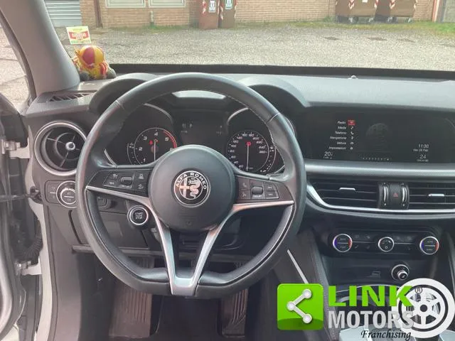 Alfa Romeo Stelvio Stelvio 2.2 T.diesel 210 CV AT8 Q4 Bus. - Foto 13