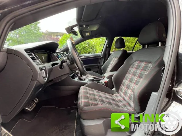 Volkswagen Golf GTI 2.0 TSI Performance 245 CV DSG - Foto 2