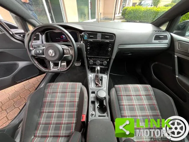 Volkswagen Golf GTI 2.0 TSI Performance 245 CV DSG - Foto 3
